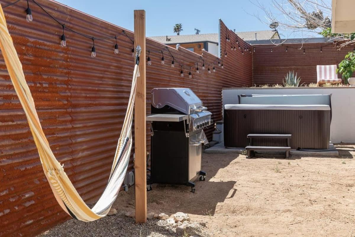 Joshua Tree - Le Tout Petit W Hot Tub Luaran gambar