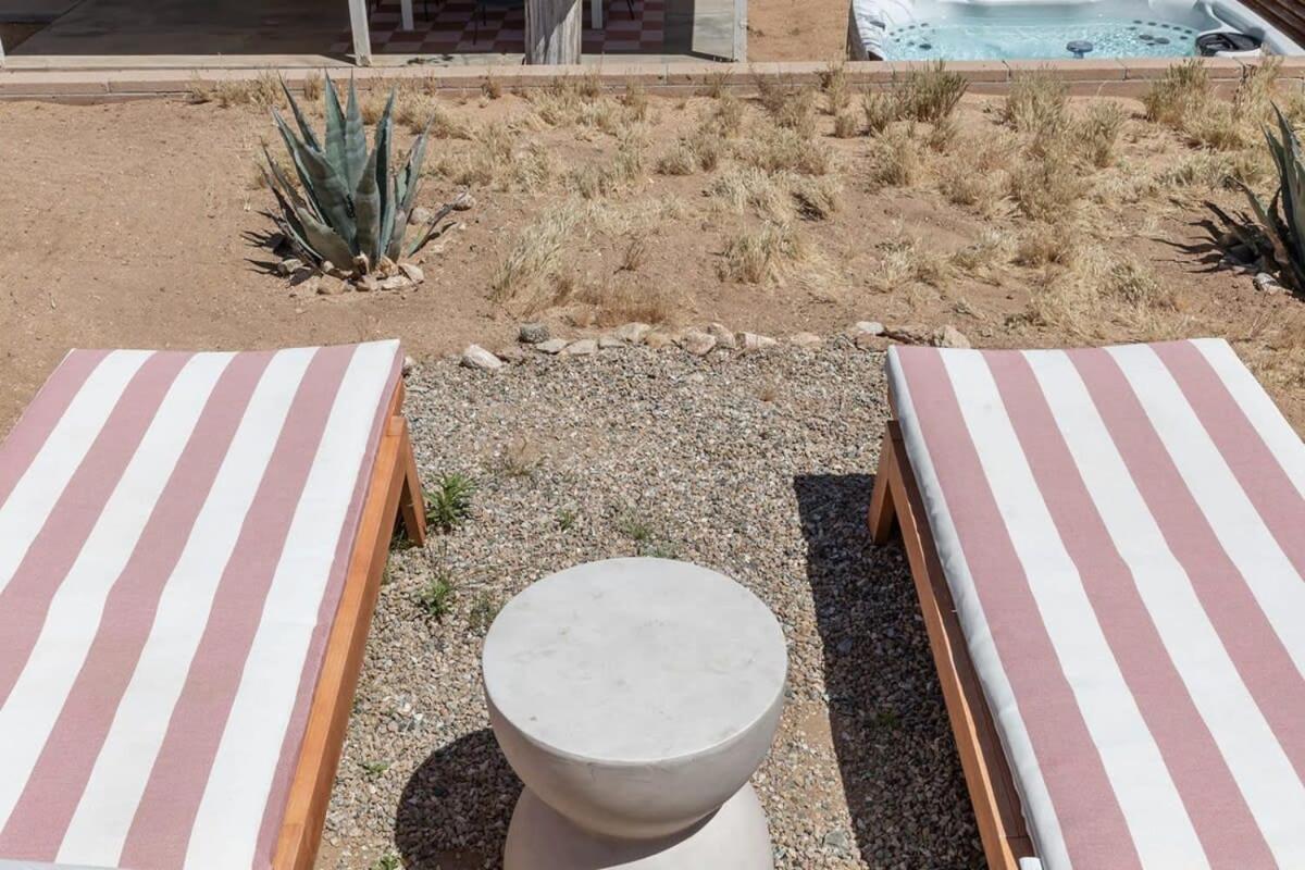 Joshua Tree - Le Tout Petit W Hot Tub Luaran gambar